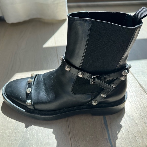 Studded Balenciaga Boot - Picture 5 of 10